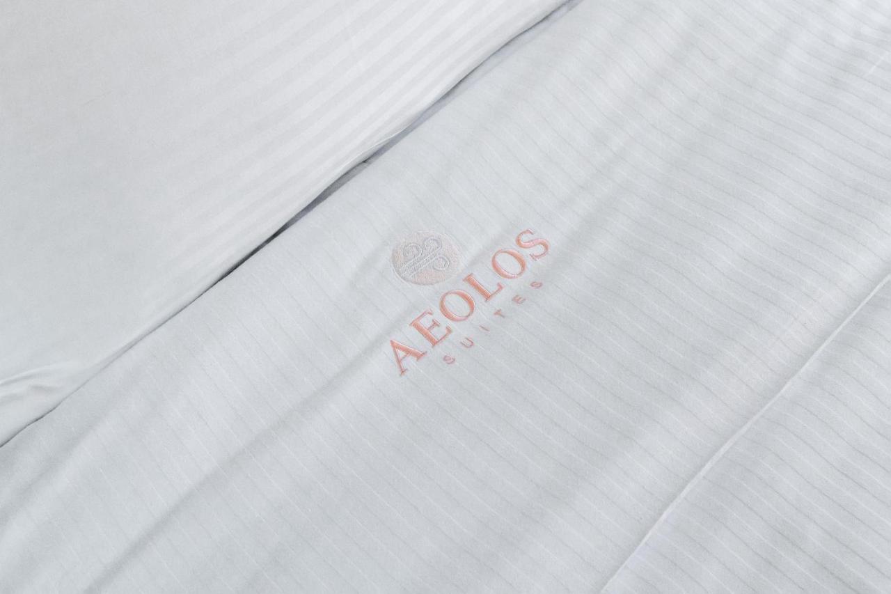 Aeolos Luxury Suites 雅典 外观 照片