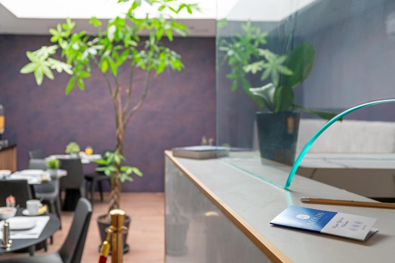 Aeolos Luxury Suites 雅典 外观 照片