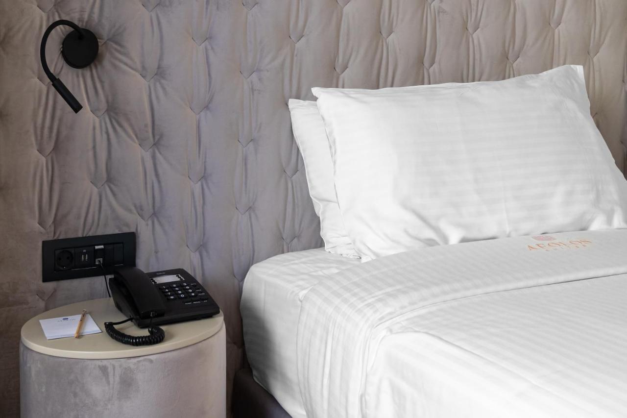 Aeolos Luxury Suites 雅典 外观 照片