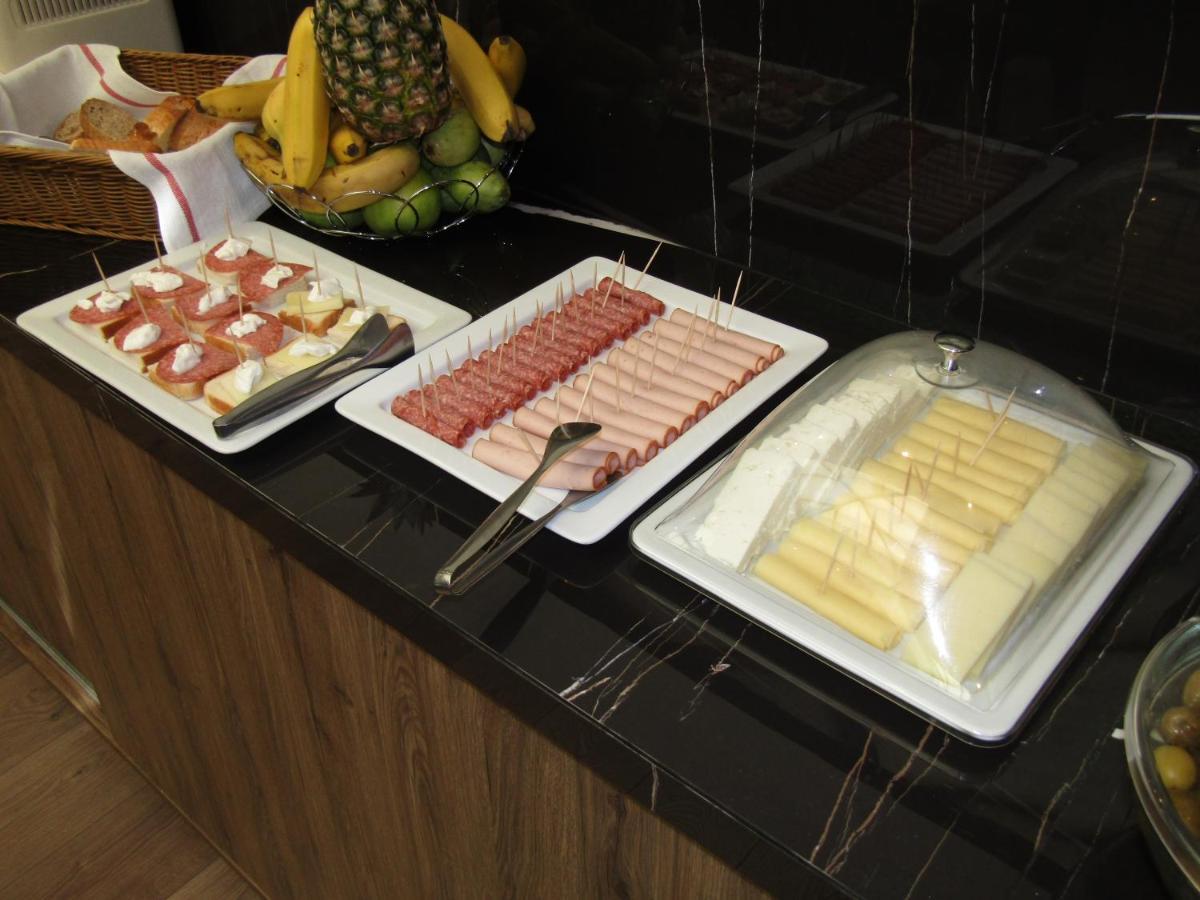 Aeolos Luxury Suites 雅典 外观 照片